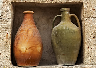 Fototapeta na wymiar amphora vintage pot ceramic old jug, Turkey