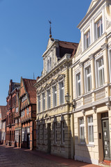 Fototapeta na wymiar Häuserzeile in der Bungenstraße in Stade, Niedersachsen