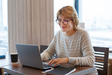 woman in cafe, office
