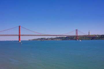 Fototapeta na wymiar the city of Lisbon