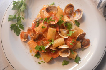 pasta con vongole piatto tipico italiano cibo di mare