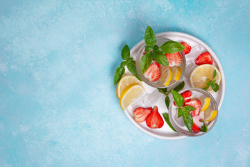 strawberry basil lemonade