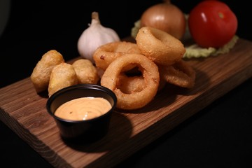 food, snack, sweet, bread, white, baked, pastry, fresh, breakfast, bakery, delicious, brown, cake, meal, biscuit, eat, fried, appetizer, onion rings, eating