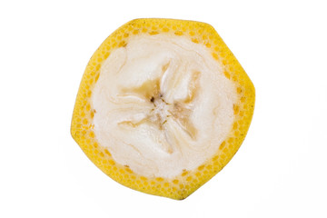 Banane in Scheibe geschnitten mit Schale