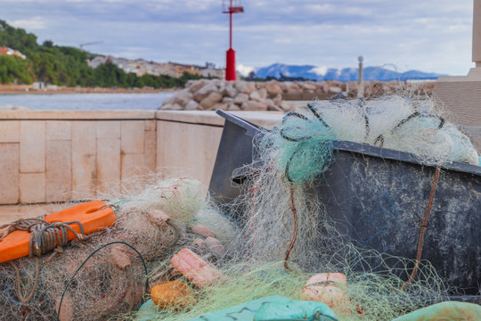 Fishernet in a harbour