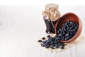 Ripe honeysuckles in a bowl.