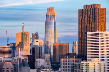 Fototapeta na wymiar San Francisco downtown skyline