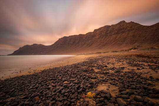 「Famara」の画像 - 4,111 件の Stock 写真、ベクターおよびビデオ | Adobe Stock