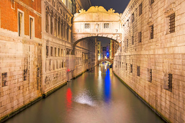 Fototapeta na wymiar Venezia, Ponte dei Sospiri.