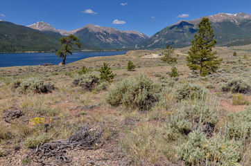 Twin Lakes and surrounding mountains scenic view from the nortnern shore near Dexter Point  (Lake County, Colorado, USA)