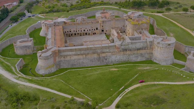 The Fortress of Salses is a masterpiece of military architecture, designed to protect against the recently developed metal cannonball. View the fort at 360 degrees.