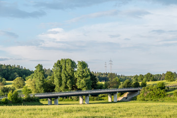 Fototapeta na wymiar Brücke einer Bundesstrasse