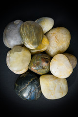 Quarts stones and pebbles polishes rocks