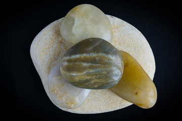 Quarts stones and pebbles polishes rocks