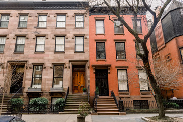Naklejka premium Brownstone facades & row houses in an iconic neighborhood of Brooklyn Heights in New York City