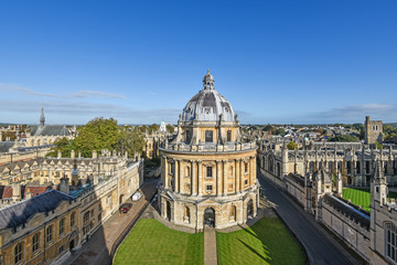Radcliffe Camera © 俊 梁
