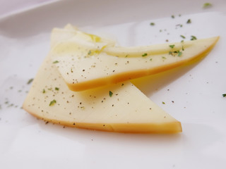 前菜のチーズ