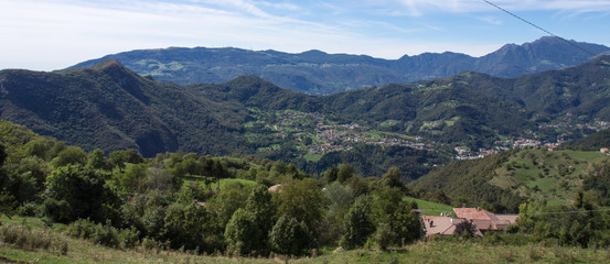 panorama valle brembana bergamo