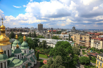 Fototapeta na wymiar Beautiful majestic St. Sophia Cathedral in the center of Kiev, the capital of Ukraine