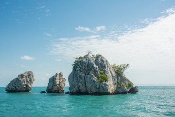 Rocks, sea and blue sky, Angthong islands