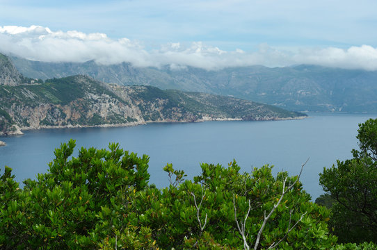 Panorama de la c&ocirc;te dalmate depuis l'&icirc;le de Lokrum - 2