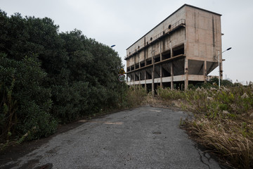 Fototapeta premium Industrial buildings in an abandoned factory