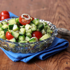 gurken-tomaten-salat