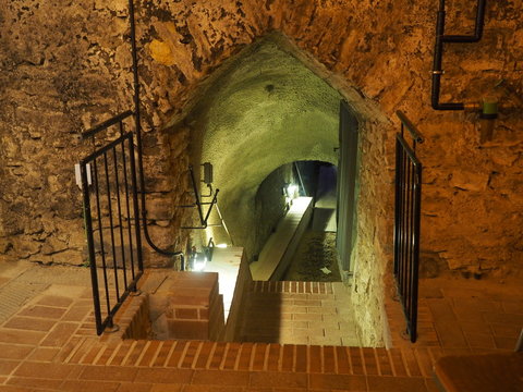Gew&ouml;lbe im Kellerlabyrinth von Oppenheim