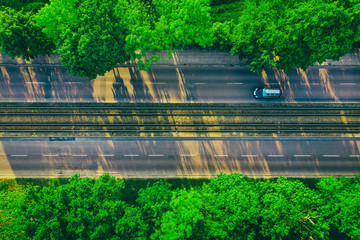 Droga w mieście. © Tomasz Warszewski