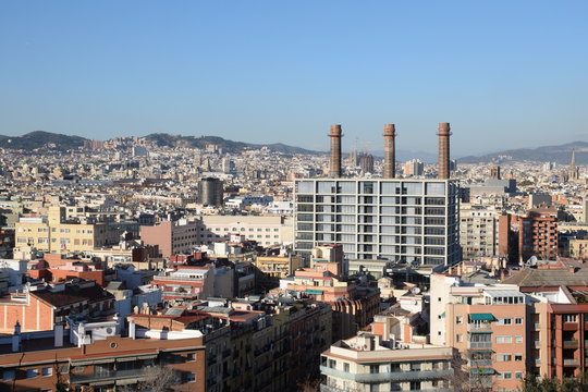 Vista panorámica de la ciudad de Barcelona (Europa)