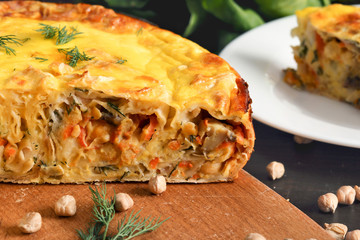 Healthy Vegan Spinach, Lentil & Chickpea Pie