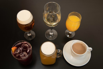 Refreshing drinks to enjoy, beer, wine, juice, summer wine, coffee