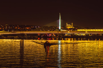 Naklejka premium Night view to Golden Horn bridge, from Galata bridge, Istanbul