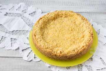 Pie with cottage cheese.