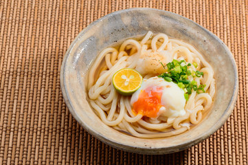 すだちうどん