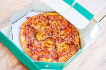 ham and bacon fluffy pizza take away