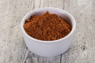 Cocoa powder in the bowl