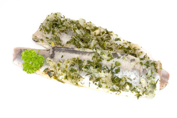 Heringsfilet mit frischer Kräutermarinade