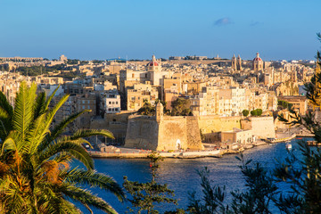 Fototapeta na wymiar Malta, skyline of Valetta 