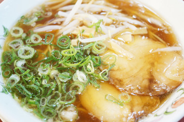 しょうゆラーメン