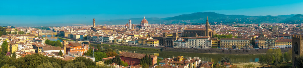 Fototapeta na wymiar Florence, Tuscany / Italy: Panoramic view of the city as seen from the Piazza Michelangelo