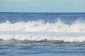 Australian Ocean is inviting everybody for a crazy surf ride