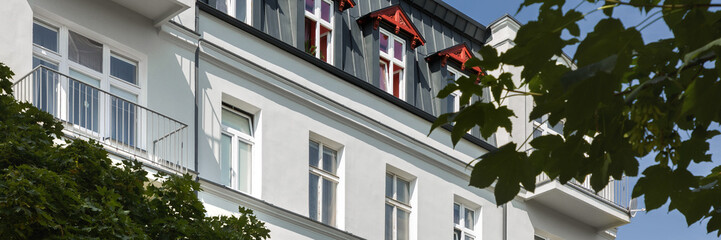 Exterior view of modern townhouse