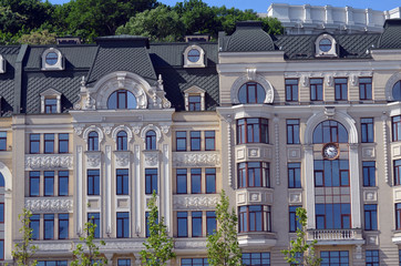 Naklejka premium Historical area early morning at spring. Downtown. Kiev,Ukraine