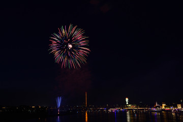 feuerwerk an japantag in dussedorf