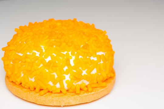 eti puf with melon aroma isolated