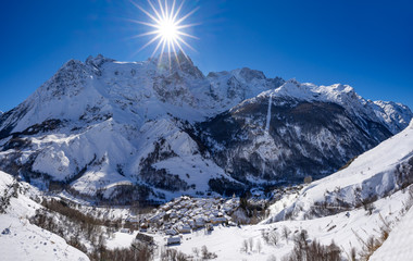 La Grave, Hautes-Alpes, Ecrins National Park, Alps, France: The village of La Grave (winter ski...