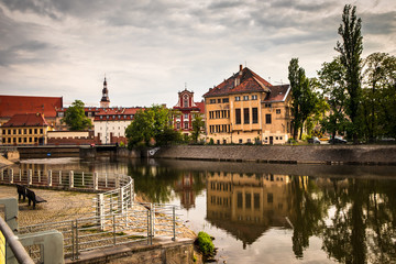 Fototapeta na wymiar View of historic buildings in old town Wroclaw from Oder (Odra) river