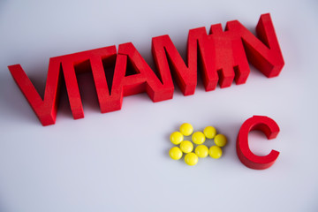 Pigment, tablet or pill. A collection of medicines and vitamins. Dietary supplementation