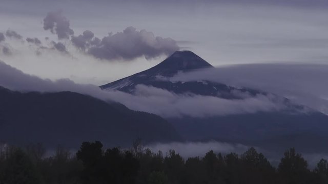 Volcano Eruption 